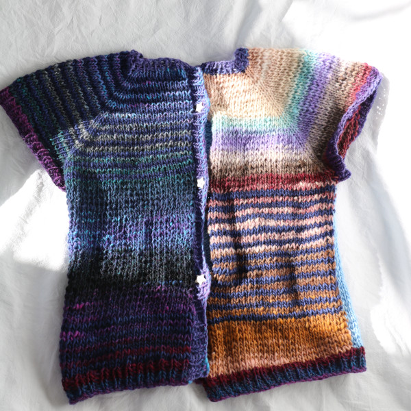 Holey tee - Blue and navy