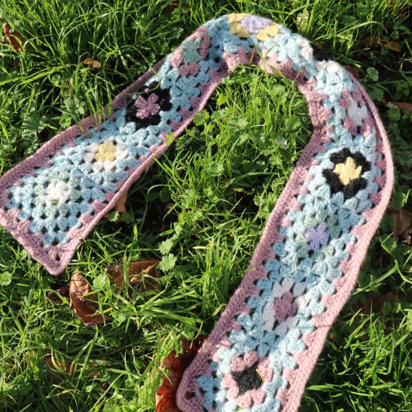 Alpaca granny square scarf
